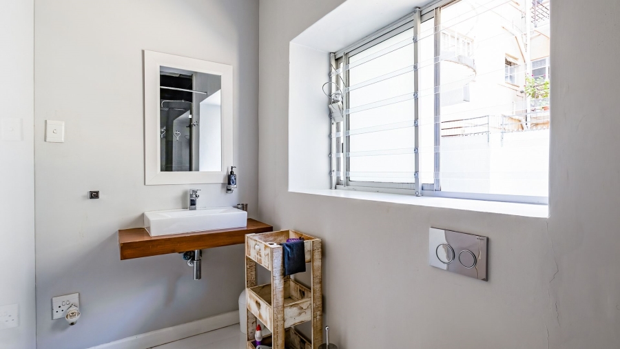 To Let 0 Bedroom Property for Rent in Sea Point Western Cape